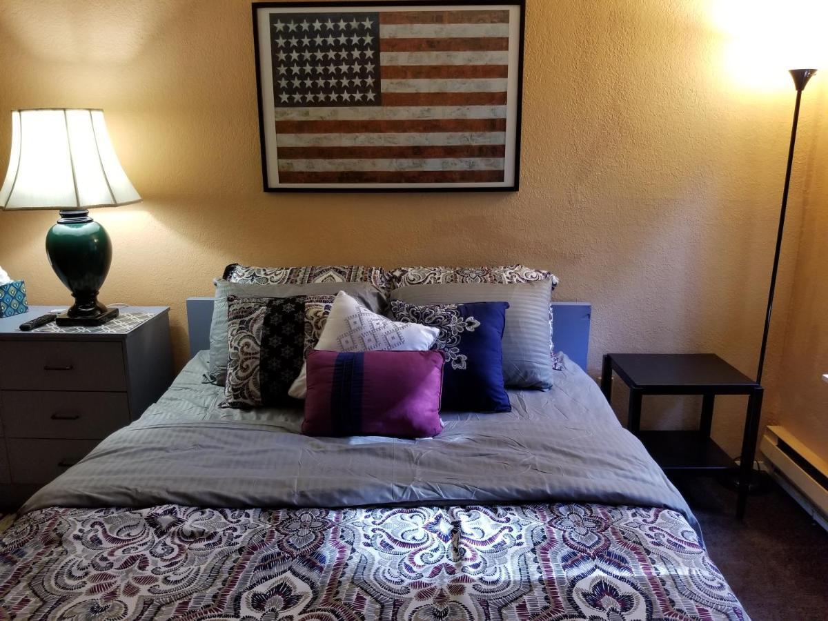 Lovely One Bedroom Condo With Indoor Fireplace. Federal Way Exterior foto